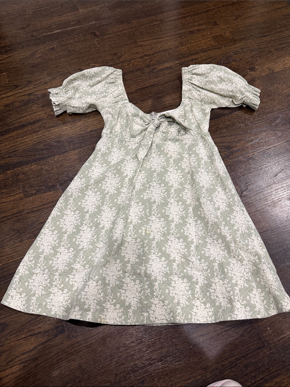 Olivaceous Sage Green Floral Puff Sleeve Mini Dress